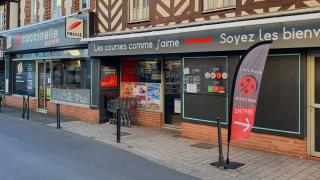 Librairie coccinelle express Touques 0