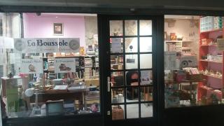 Librairie La Boussole, Librairie-Bazar 0