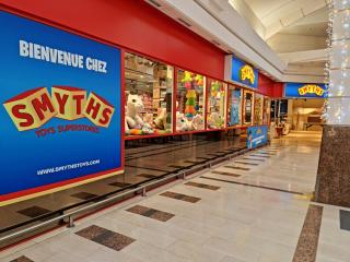 Librairie Smyths Toys Caen 0